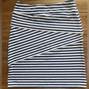 🩷Sale🩷Nautical Navy & White Stripes J. McLaughlin Skirt - EUC - XS
